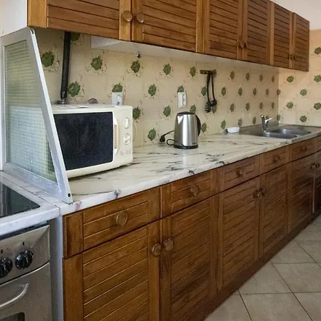 Apartment Tio Pedro - By Bedzy Albufeira
