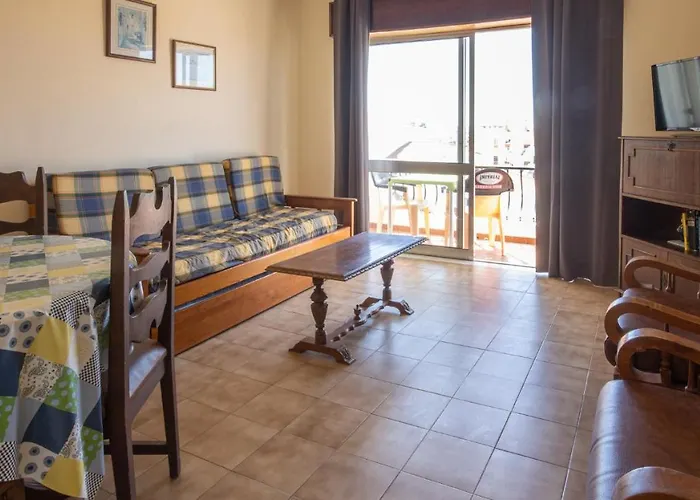 Tio Pedro - By Bedzy Albufeira