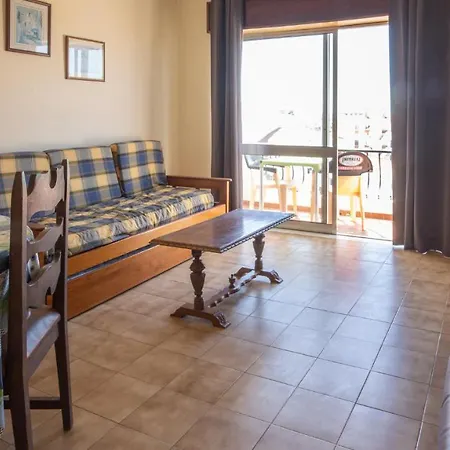 Tio Pedro - By Bedzy アルブフェイラ